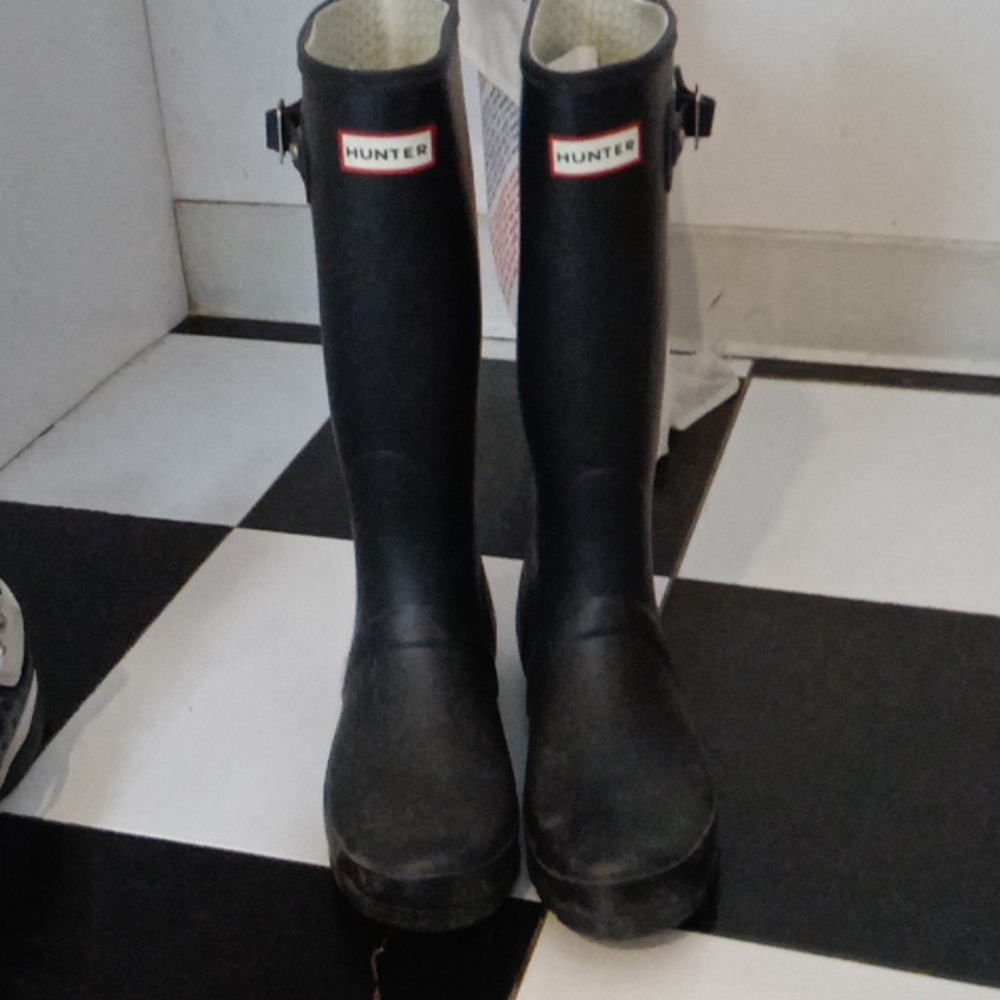 Hunter rain boots - Picture 1 of 6